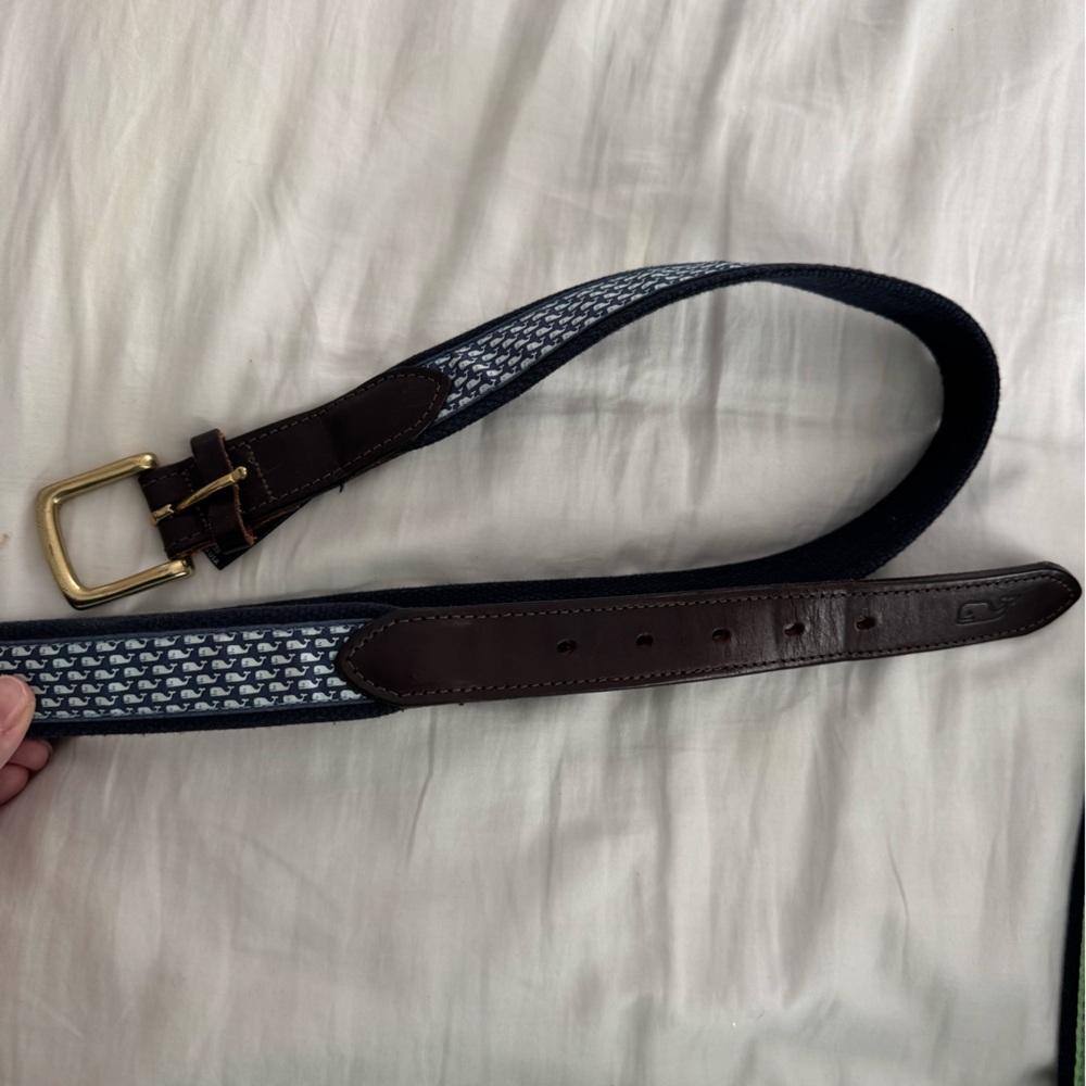 Vineyard Vines Men’s Navy Blue and White Whale Belt Size 30 Preppy